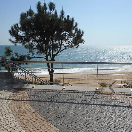 4c Atlantico 1 - Casas & Papeis * Armação de Pêra